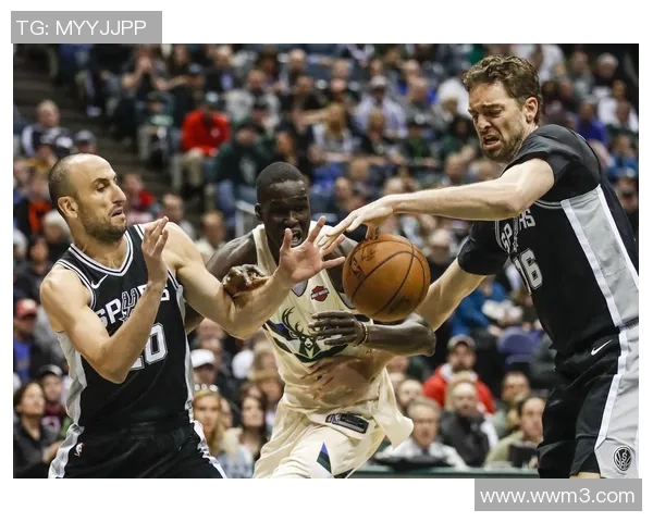 NBA马刺与雄鹿精彩对决全场回放分析及精彩瞬间回顾