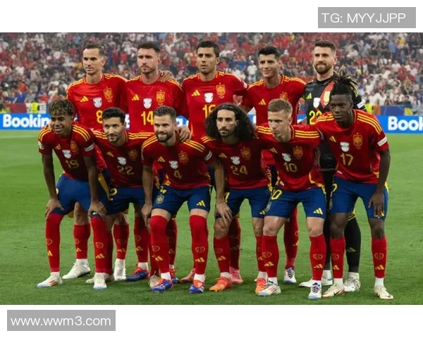 武汉足球队在世界杯预选赛中以72分稳居积分榜首位展现强劲实力