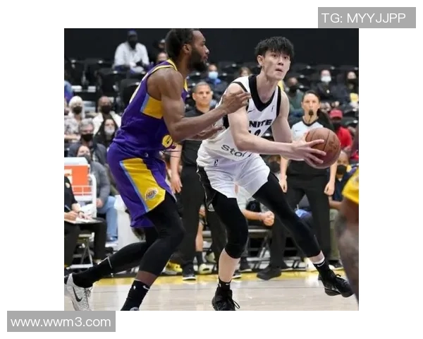 武汉篮球队与深圳篮球队对决后的节奏分析与战术反思