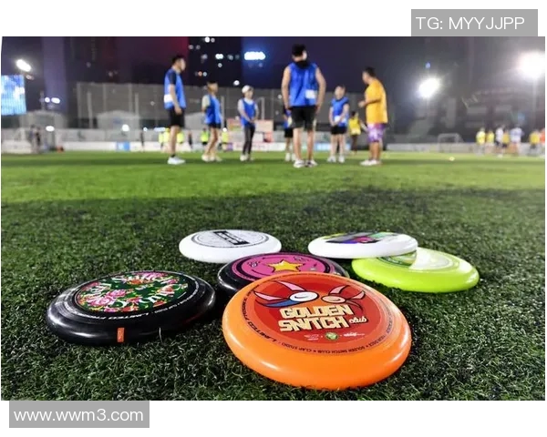 广州飞盘队在极限运动嘉年华中的默契配合与精彩表现分析 广州飞盘队在极限运动嘉年华中的默契配合与精彩表现分析