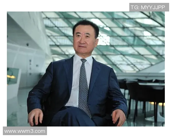 王健林与足球明星畅谈体育产业发展与未来合作机遇