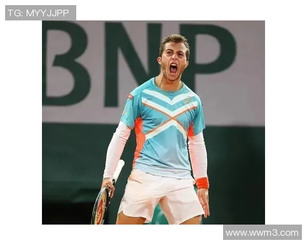 南京网球队配合分析:技术与战术的深度对比探讨 南京网球队配合分析:技术与战术的深度对比探讨