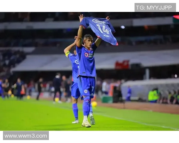 国外足球明星近期去世消息引发球迷哀悼与怀念的热潮 国外足球明星近期去世消息引发球迷哀悼与怀念的热潮